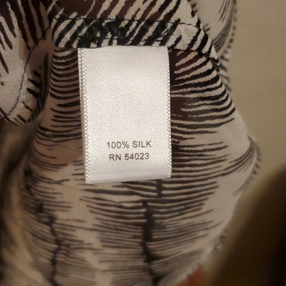 Silk blouse - Picture 3 of 3